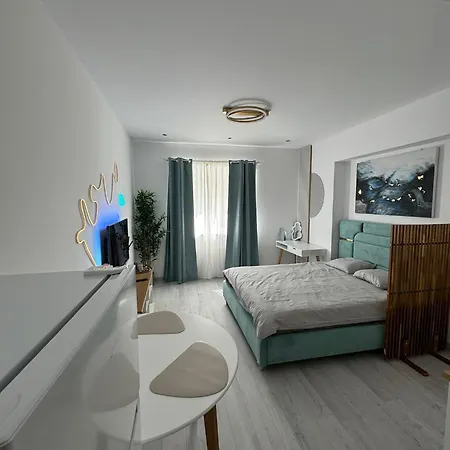 Apartment New Modern Studio - Excellent Location *