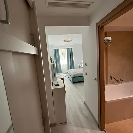 Apartment New Modern Studio - Excellent Location